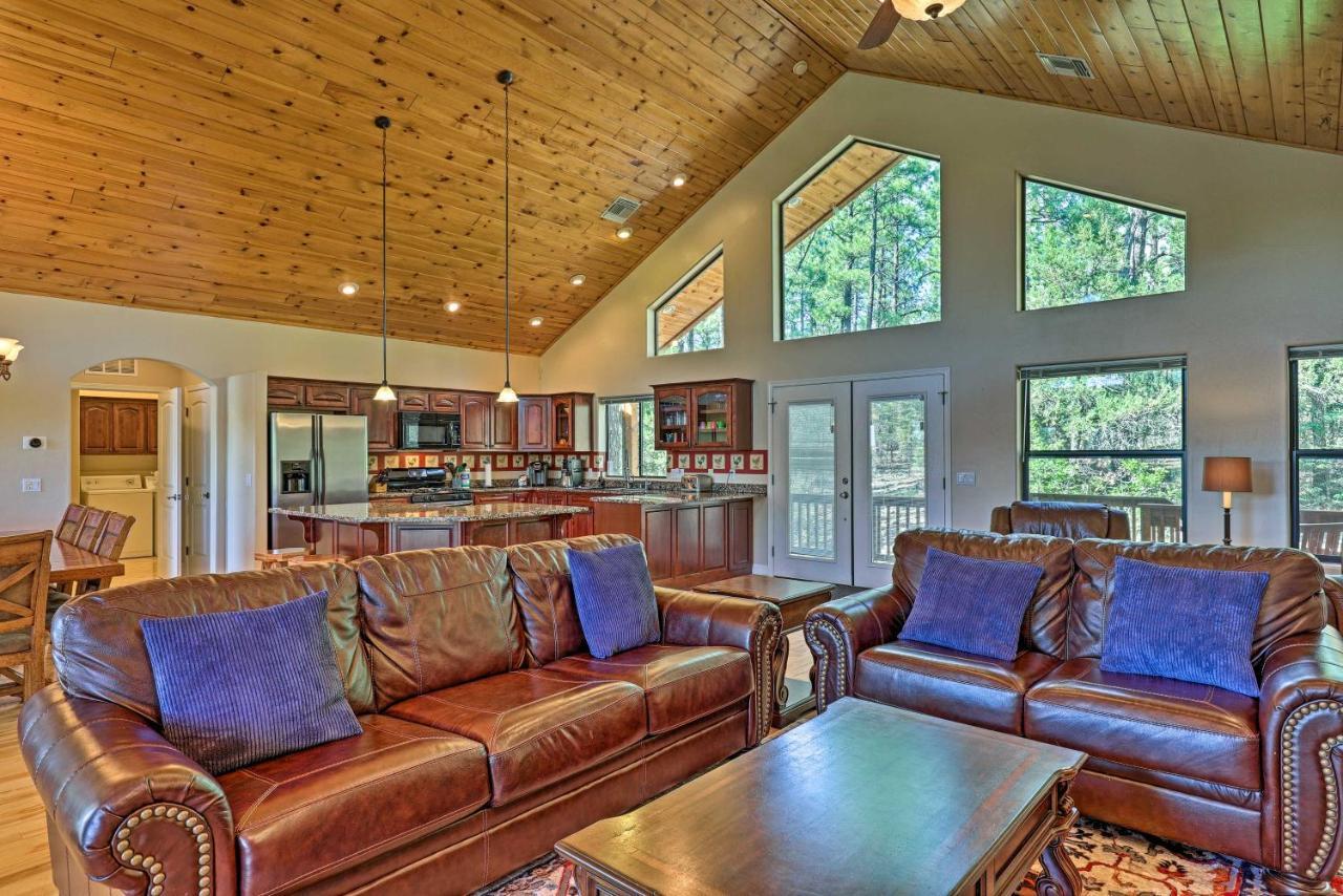 Serene Lakeside Cabin With Decks And Edler Lake Views! Pinetop-Lakeside Dış mekan fotoğraf