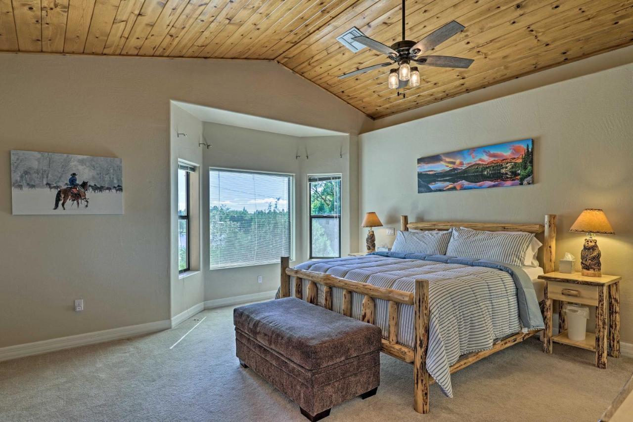 Serene Lakeside Cabin With Decks And Edler Lake Views! Pinetop-Lakeside Dış mekan fotoğraf